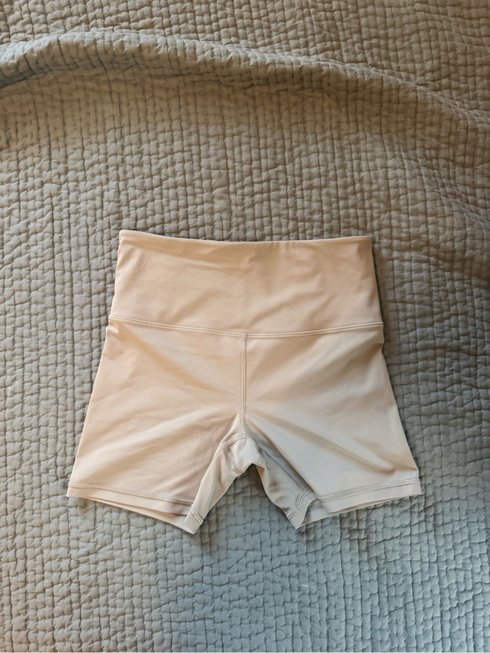 Athleta Salutation High-Waist Women’s 5” Bike Shorts in Willow